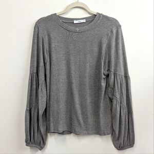 Revolve Talulah Heathered Gray Dolman Sleeve Top Tiered Sleeve M Soft Tee